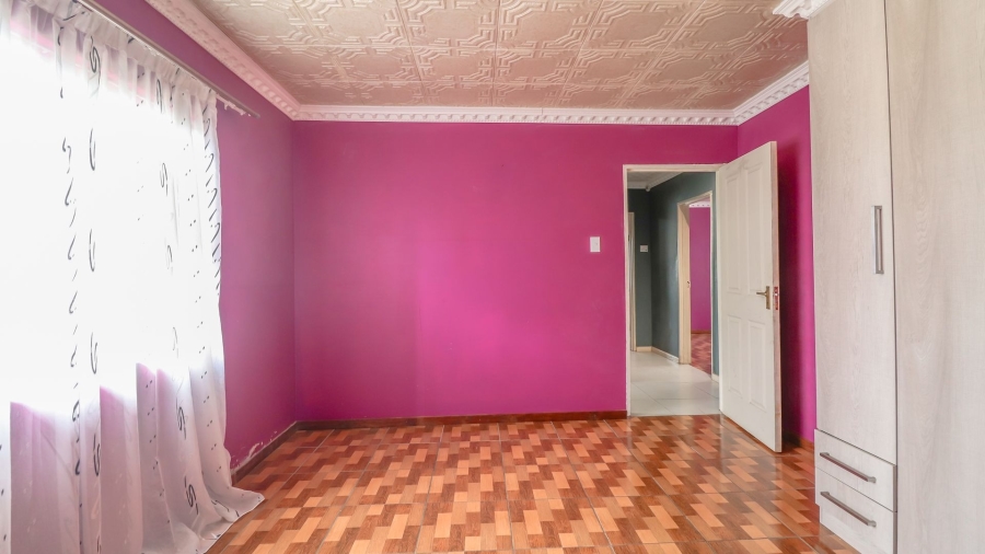 4 Bedroom Property for Sale in Amalinda Eastern Cape
